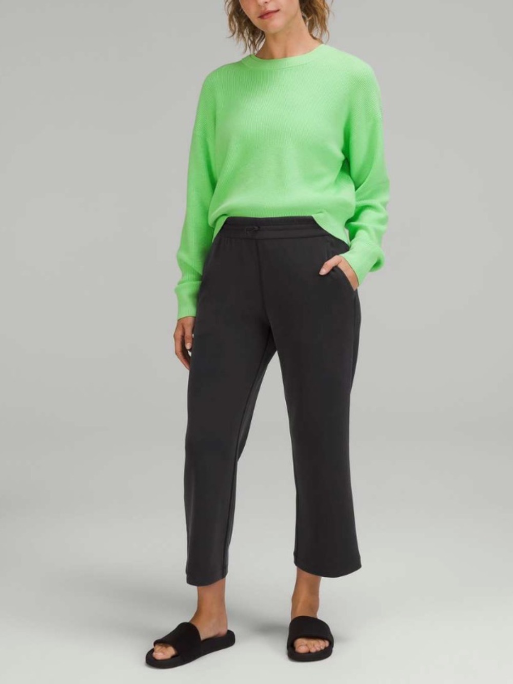 NWT Lululemon Softstreme HR Straight Leg Crop 24” Black 14